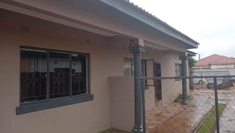 2-bedroom-flat-for-rent-in-salama-park-big-0