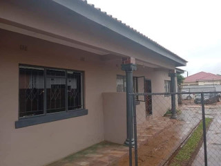 2-bedroom-flat-for-rent-in-salama-park