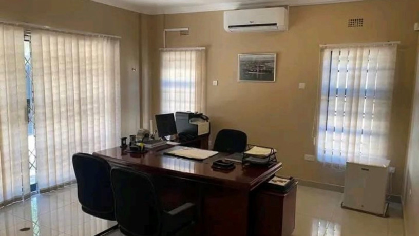 office-space-for-sale-in-rhodespark-big-5