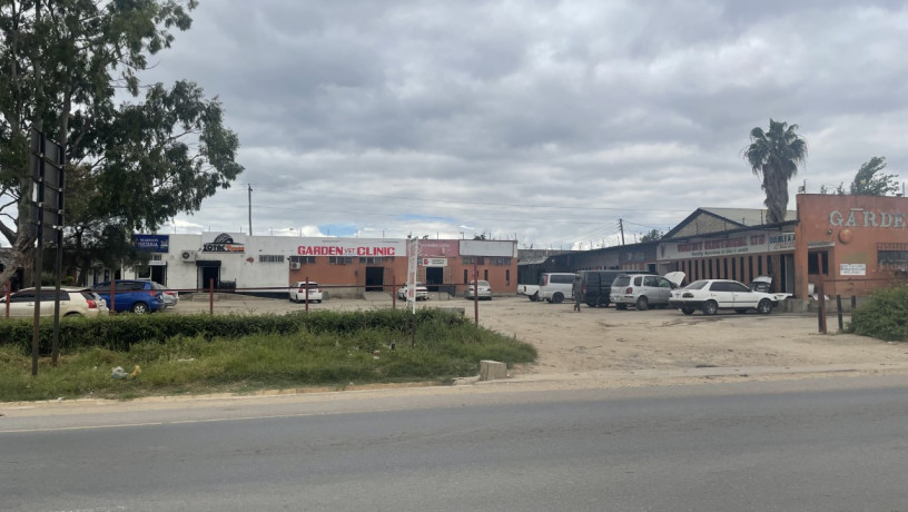 prime-katimamulilo-road-frontage-shopping-complex-for-sale-big-3