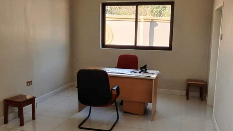 office-space-for-rent-in-longacres-big-2