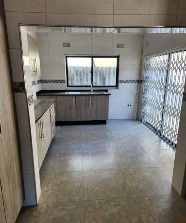 3-bedroom-flat-for-rent-in-new-kasama-big-6