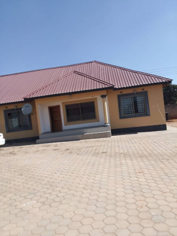 32-bedroom-flats-for-sale-in-ibex-hill-big-3