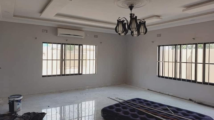 3-bedroom-house-for-sale-in-lilayi-big-7