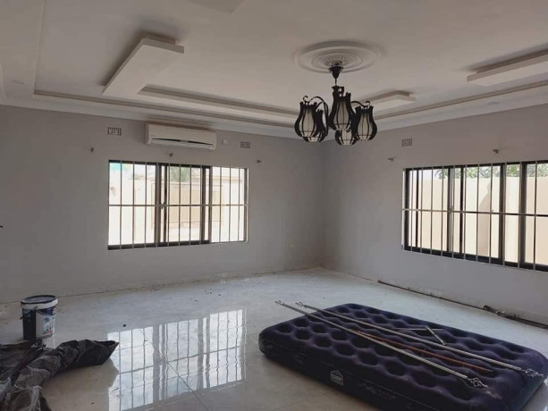 3-bedroom-house-for-sale-in-lilayi-big-7