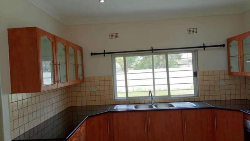 3-bedroom-flat-for-rent-in-ibex-hill-big-5