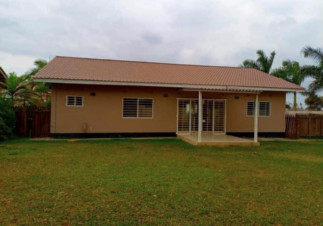 3-bedroom-flat-for-rent-in-ibex-hill-big-0