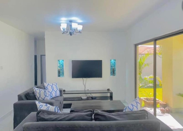 3-bedroom-apartment-for-rent-in-ibex-hill-big-2