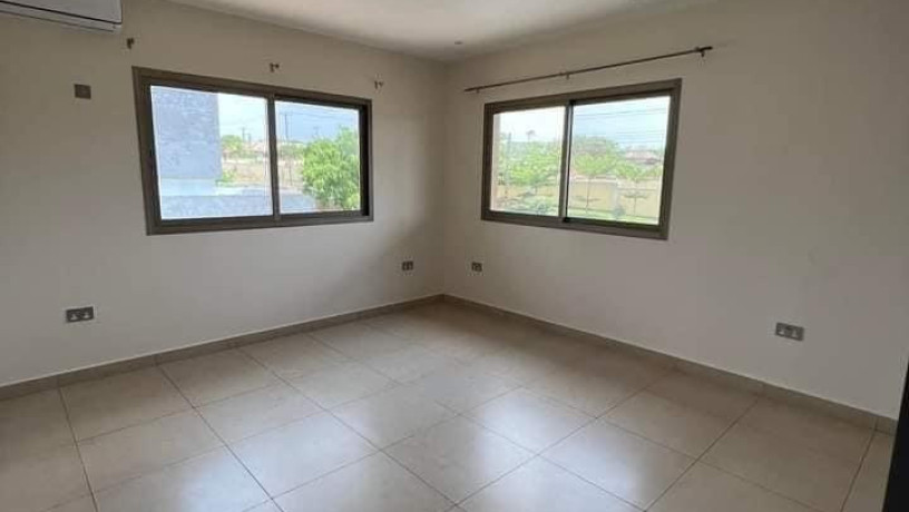 4-bedroom-house-for-sale-in-roma-park-big-6