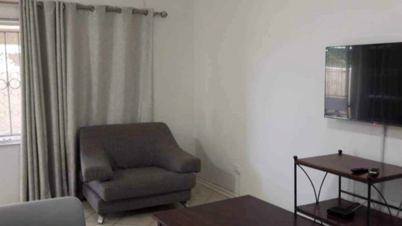 3-bedroom-flat-for-rent-in-kabulonga-big-8