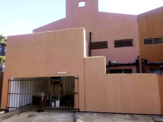 modern-3-bedroom-flat-in-kabulonga