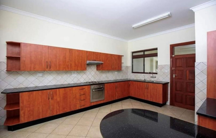 beautiful-furnished-2-and-3-bedroom-apartments-in-kabulonga-big-2