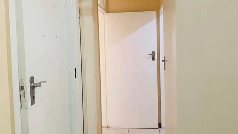 2-bedroom-apartment-for-rent-in-kabulonga-big-4