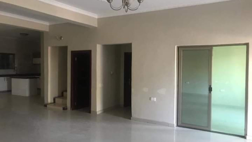 3-bedroom-apartment-for-rent-in-olympia-extension-big-6