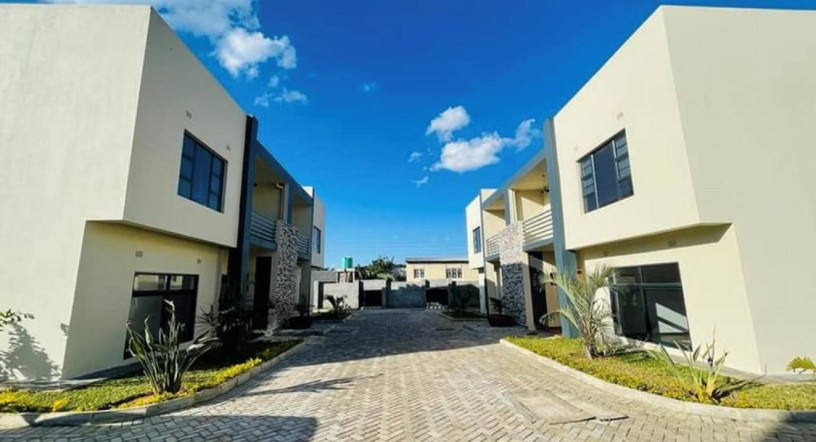 3-bedroom-flats-for-rent-in-olympia-big-0