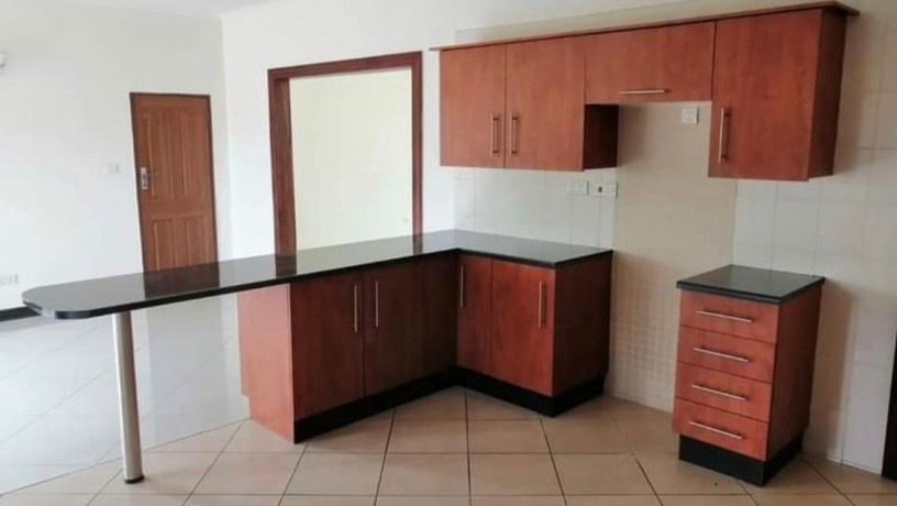 3-bedroom-flat-for-rent-in-olympia-big-5