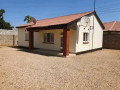 2-bedroom-house-for-rent-in-makeni-small-0