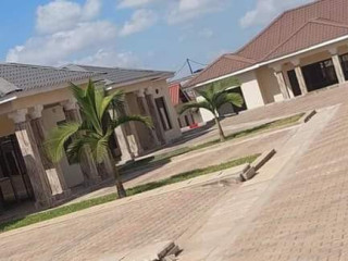 3 Bedroom House For Rent In Makeni Majoru