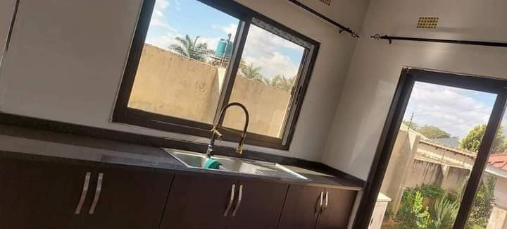 3-bedroom-house-for-rent-in-makeni-majoru-big-4