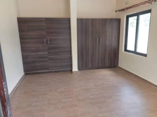 2 Bedroom Flat for Rent in Chalala