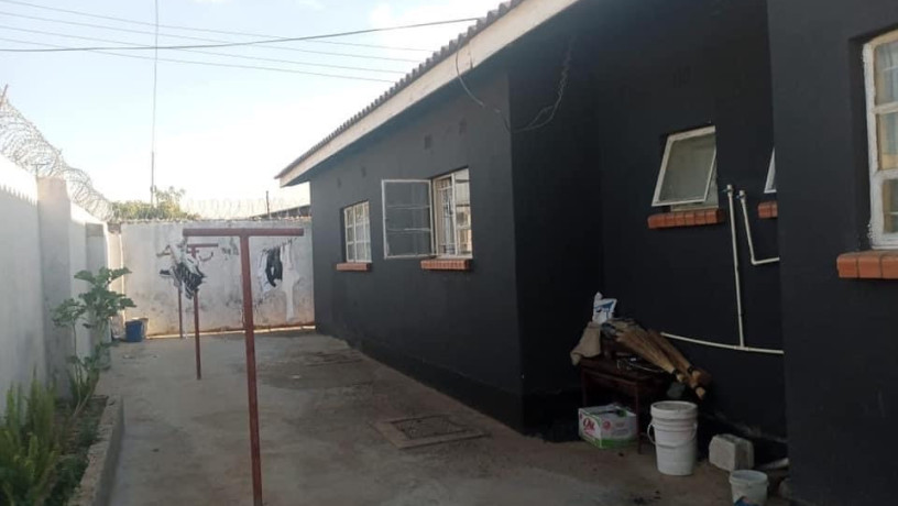 3-bedroom-house-for-sale-in-kabwata-big-3