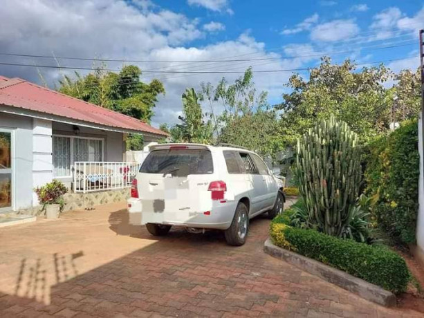 3-bedroom-house-for-sale-in-new-kasama-big-1