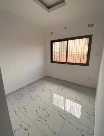 2-bedroom-flat-for-rent-in-roma-big-2