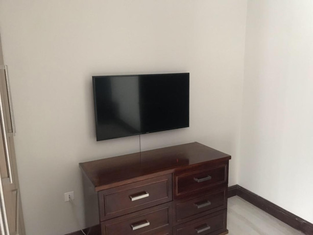 4-bedroom-house-for-sale-in-roma-park-big-5