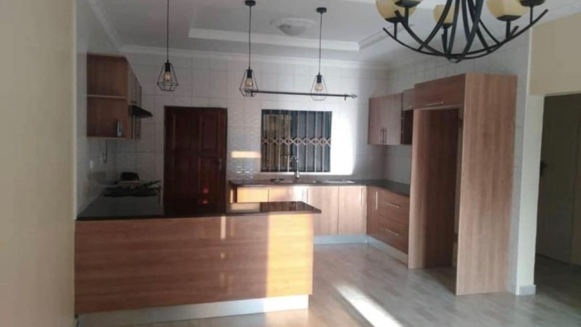 2-bedroom-flat-for-rent-in-makeni-big-1