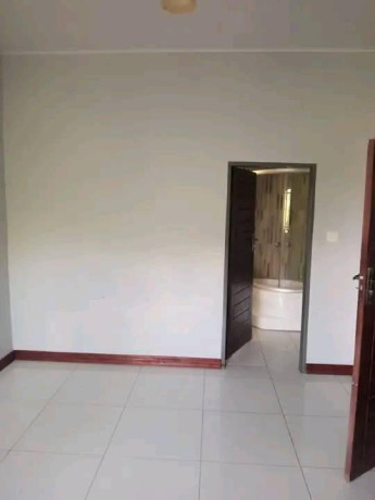 3-bedroom-flat-for-rent-in-makeni-big-5