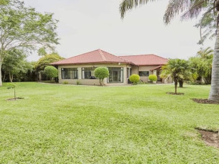 3 Bedroom House For Sale In New Kasama