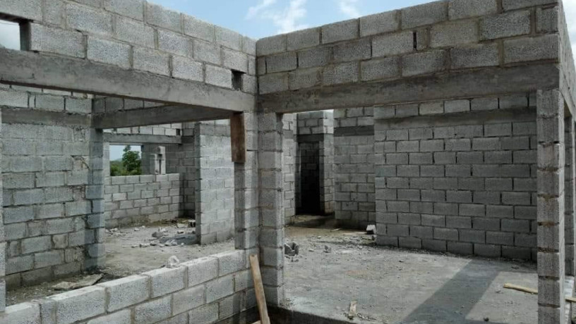 4-bedroom-unfinished-house-for-sale-in-mikango-barracks-big-4