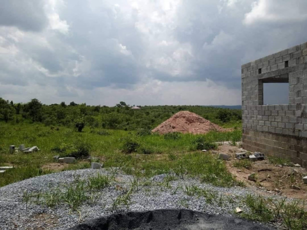 4-bedroom-unfinished-house-for-sale-in-mikango-barracks-big-5