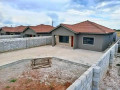 houses-for-sale-in-new-kasama-small-2