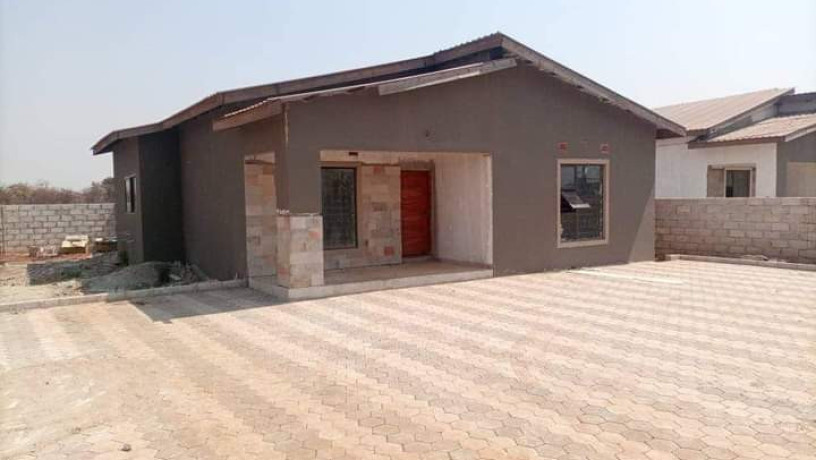 3-bedroom-house-for-sale-in-new-kasama-big-2