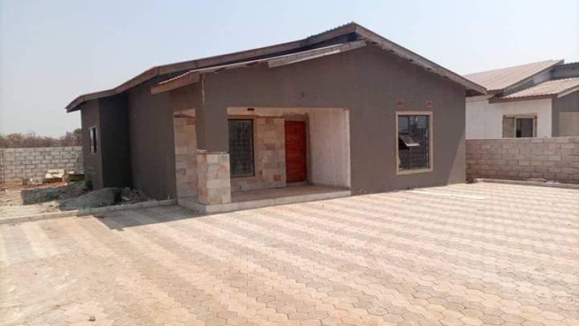 3-bedroom-house-for-sale-in-new-kasama-big-4