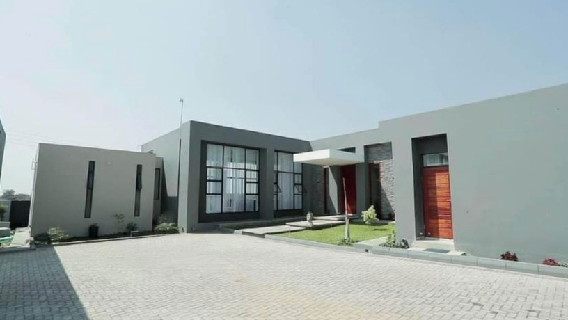 4-bedroom-house-for-sale-in-new-kasama-big-3