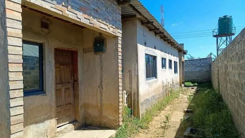 unfinished-2-by-2-bedroomed-flats-in-meanwood-kwamwena-phase-3-big-5