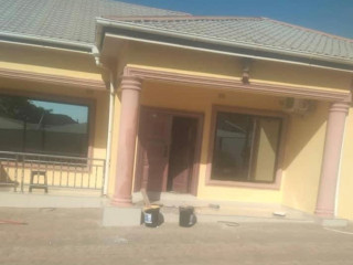 3 Bedroom Flat For Rent In Foxdale