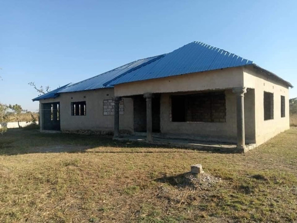 3-bedroom-house-for-sale-in-15-miles-big-0