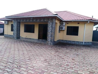 2 Bedroom Stand Alone House For Rent In Mimosa