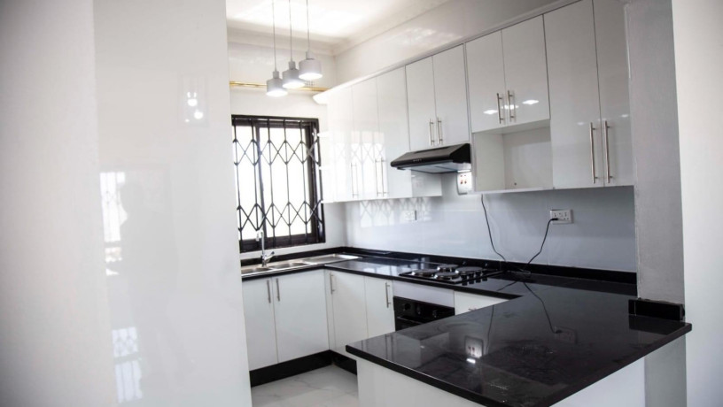 2-bedroom-flat-for-rent-in-meanwood-ndeke-big-4