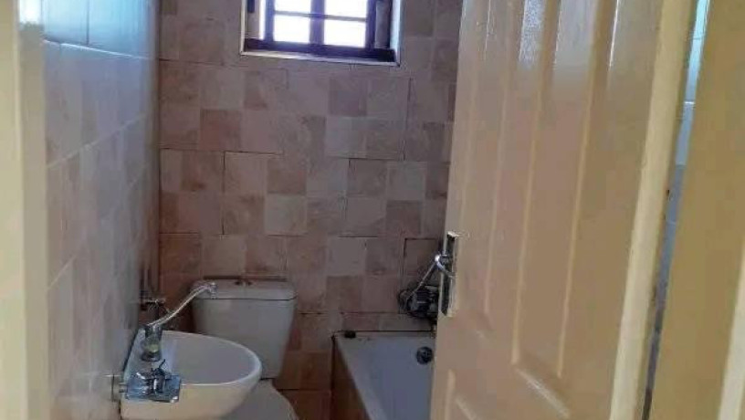 2-bedroom-flat-for-rent-in-meanwood-ndeke-big-4