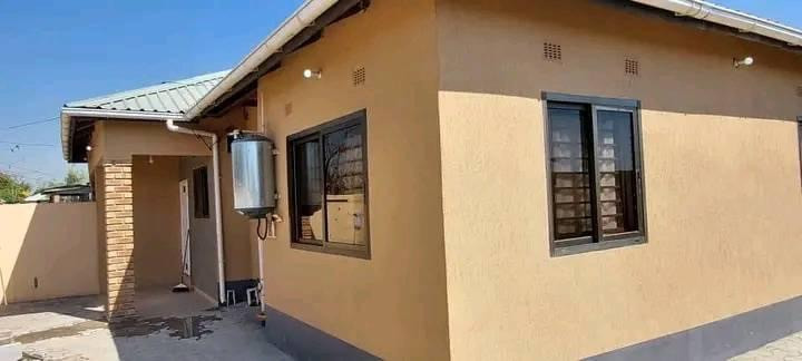 2-bedroom-flat-for-rent-in-meanwood-ndeke-big-0
