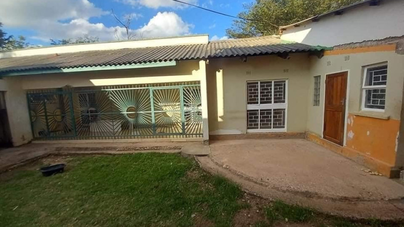 spacious-3-bedroom-house-for-sale-in-phi-lusaka-big-0