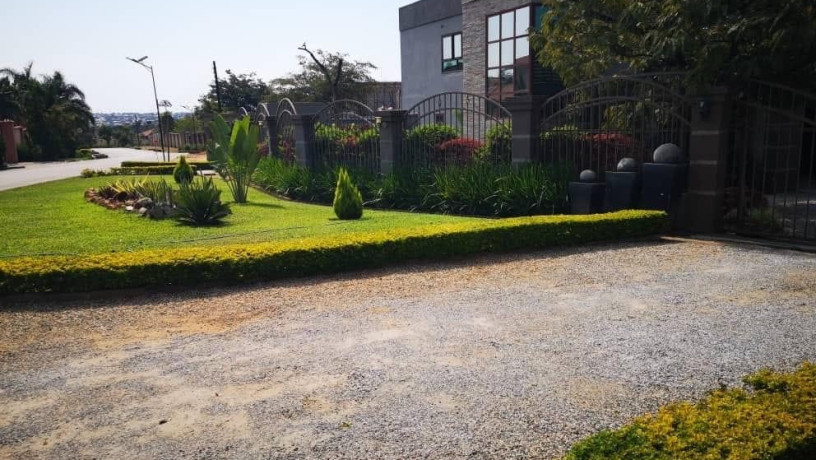 5-bedroom-house-for-rent-in-roma-park-big-8