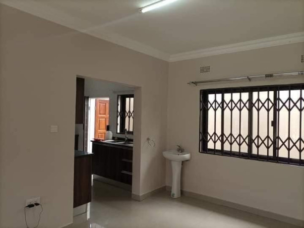 3-bedroom-flat-for-rent-in-salama-park-big-4