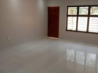 3 Bedroom Flat For Rent In Ibex Hill