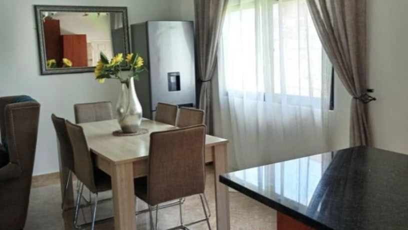 2-bedroom-flat-for-rent-in-ibex-hill-big-7