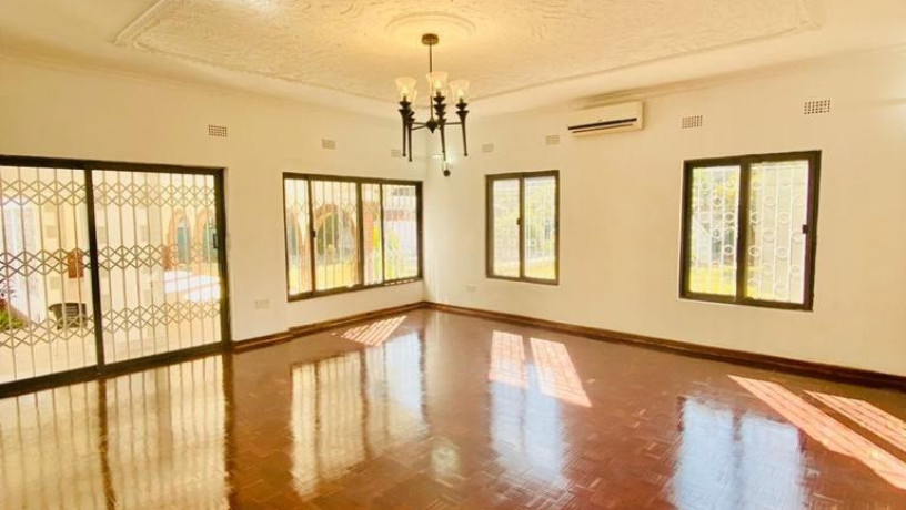 6-bedroom-house-for-rent-in-kabulonga-big-4